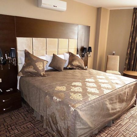 Mirage Hotel & Casino Paramaribo Room photo