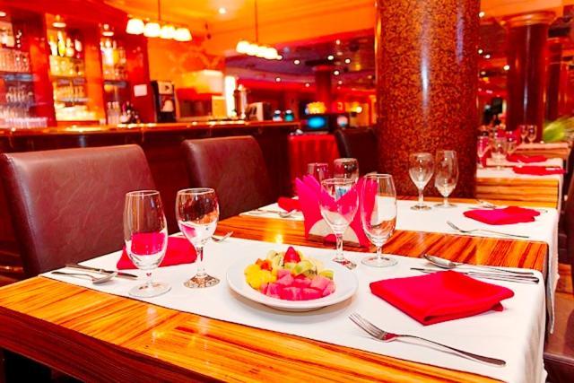 Mirage Hotel & Casino Paramaribo Room photo